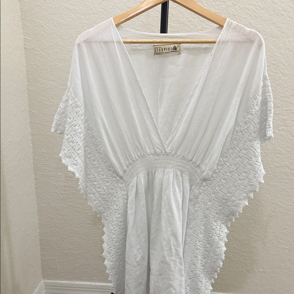 Elegant White Women's Swim Cover-Up - Picture 6 of 6